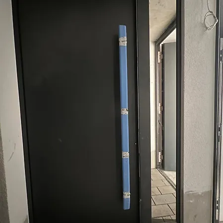 Flughafennahe Gastesuite In Ruhiger Lage Hofheim am Taunus